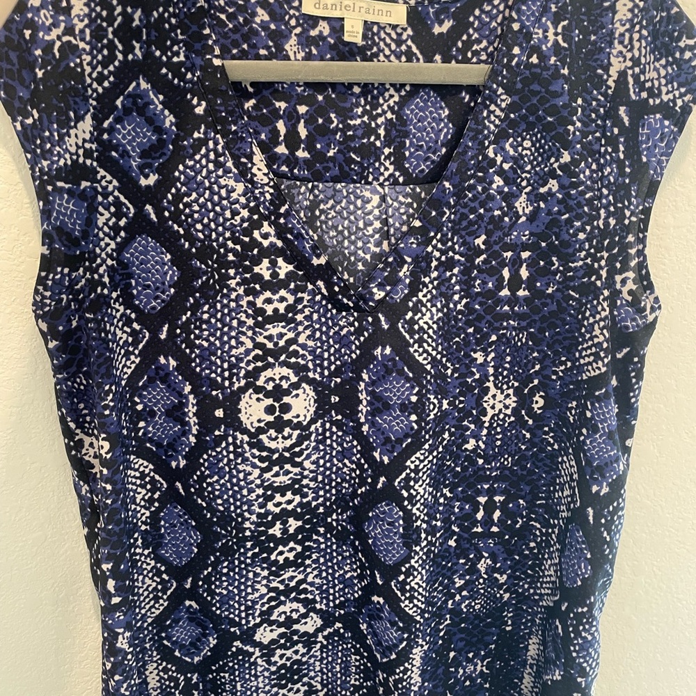 Daniel Rainn Navy and White Patterned Blouse